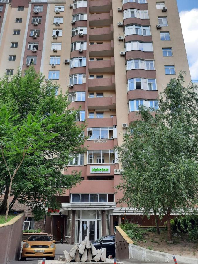 Прекрасная Комфортная Квартира В Центре Киева Рядом С Жд Вокзалом Метро Вокзальная И Университет Eksteriør billede